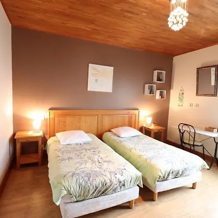 Chambres D'hotes A La Campagne * Ladinhac
